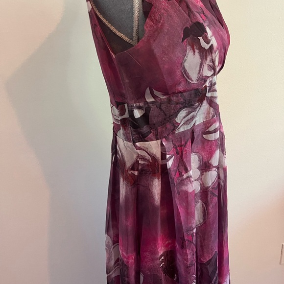 Style Floral Dress - Picture 7 of 13